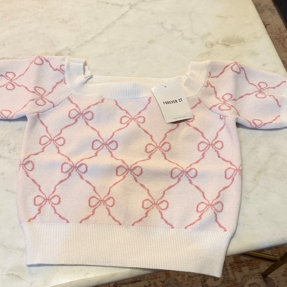 NWT Forever‎ 21 Pink Bow Pattern off shoulder Knit Top Medium